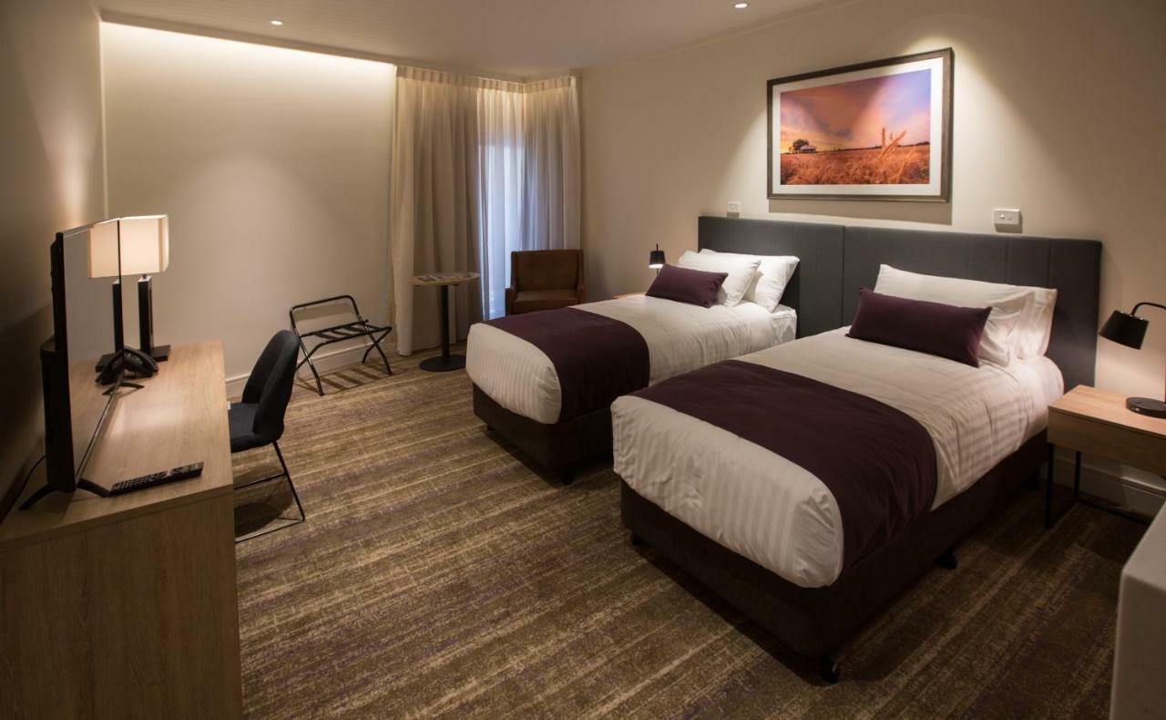 Porter'S Plainland Hotel Extérieur photo